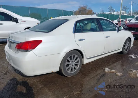 2012 Toyota Avalon Limited из США, поврежденный, VIN 4T1BK3DB4CU463493